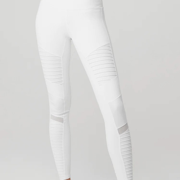 ALO Yoga High-Waist Moto Legging in White S - Picture 1 of 4